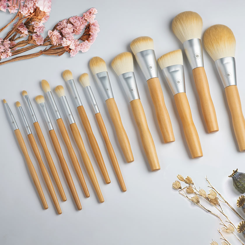 Makeup brush set