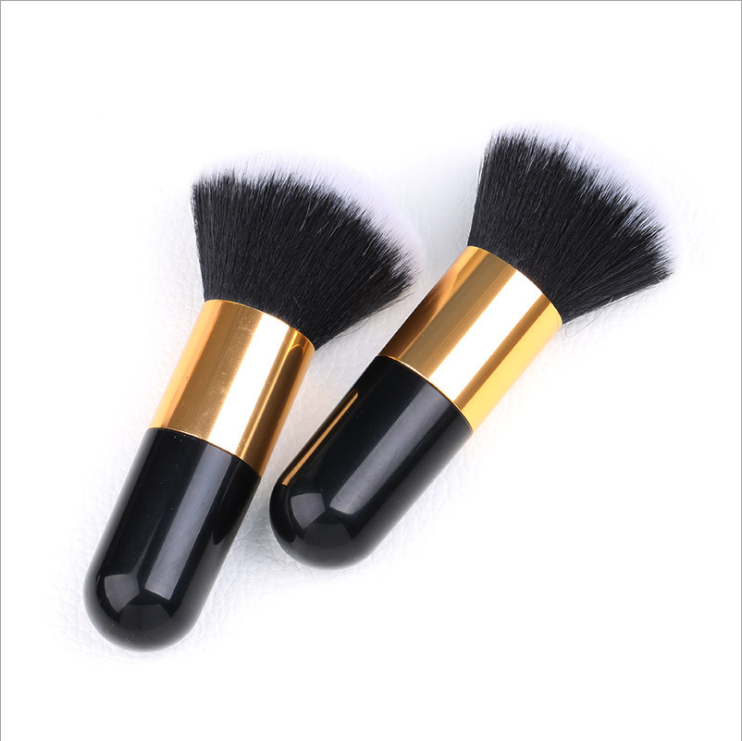 Blush brush