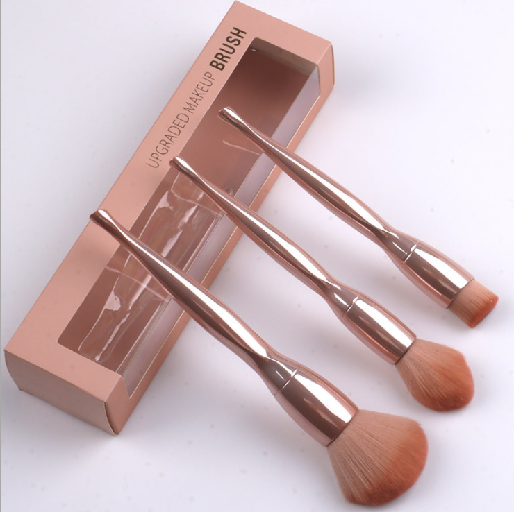 Small waist foundation brush